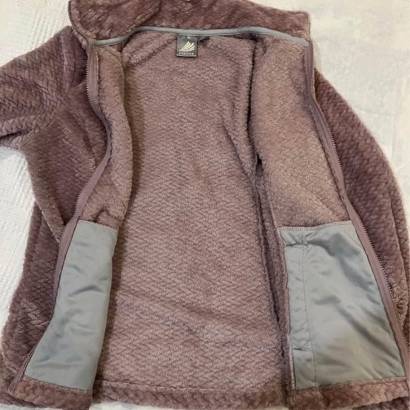 Women's medium soft fleece dusty mauve / light purple Cozy Cream Teddy Jacket - Picture 8 of 15